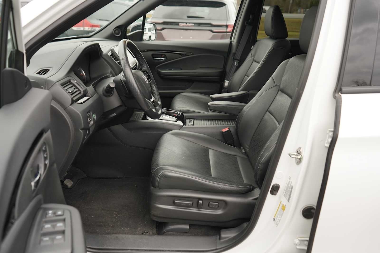 2020 Honda Passport Elite