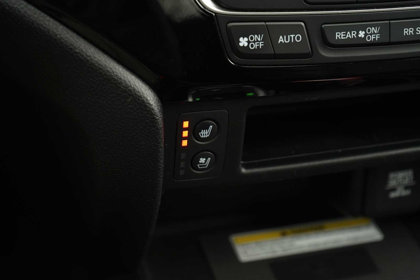 2020 Honda Passport Elite