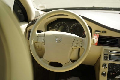 2008 Volvo XC70 Base