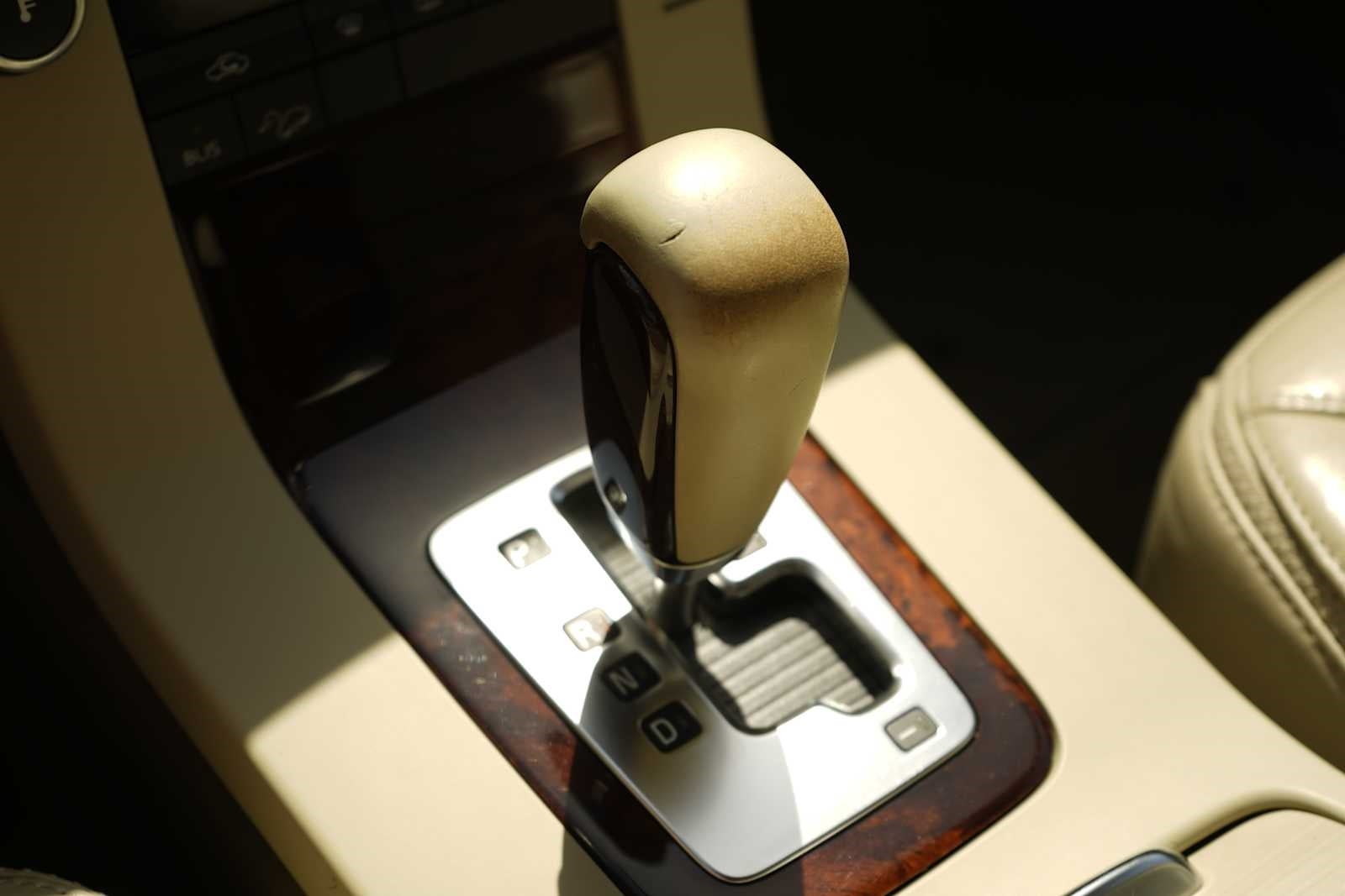 2008 Volvo XC70 Base