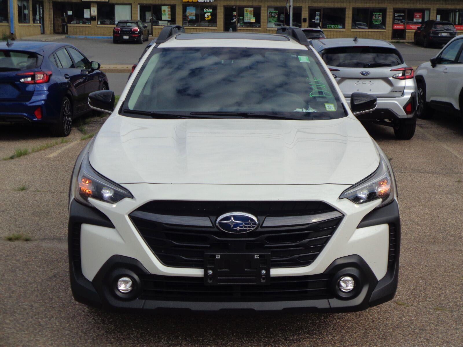 2025 Subaru Outback Premium