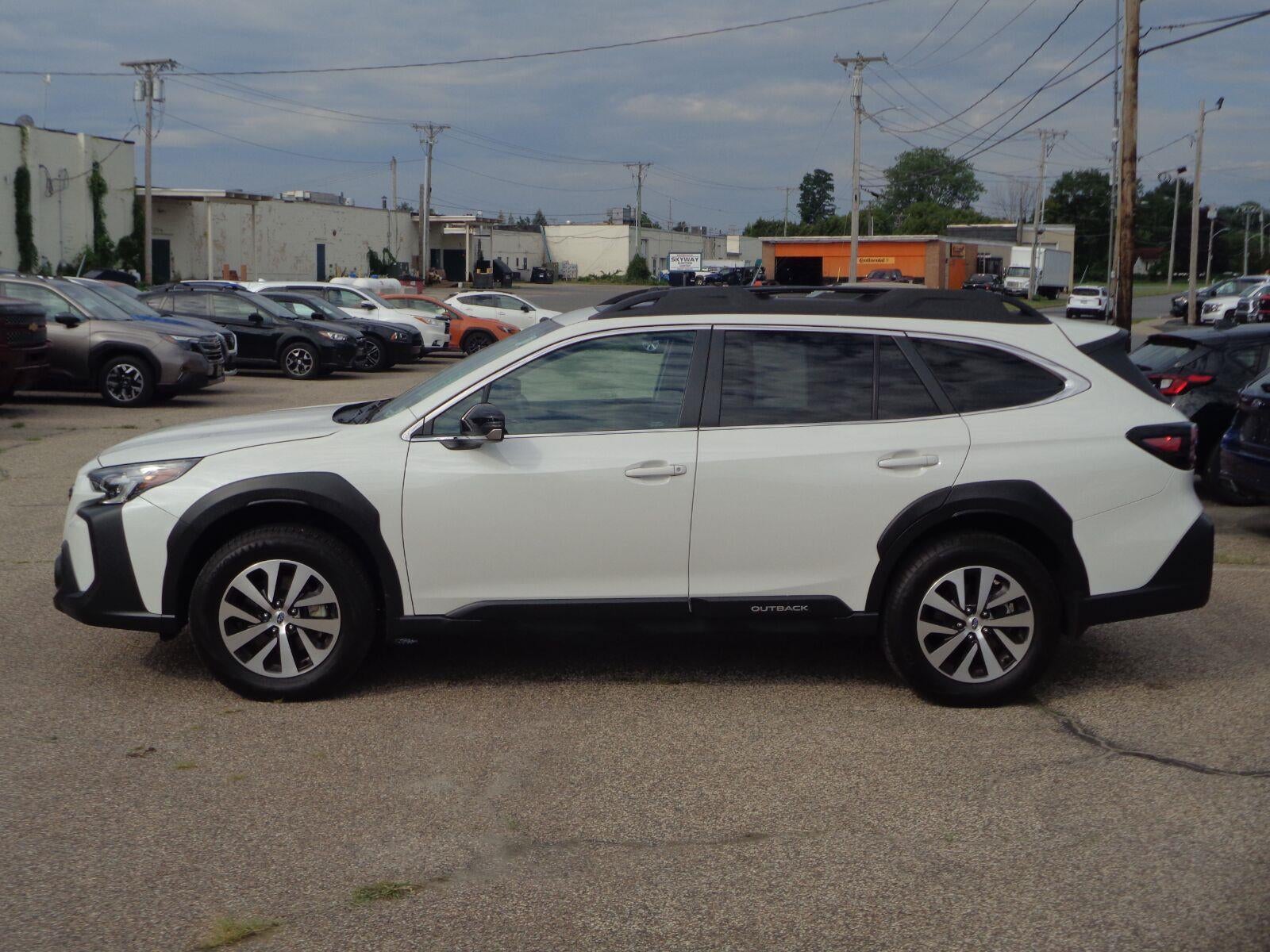 2025 Subaru Outback Premium