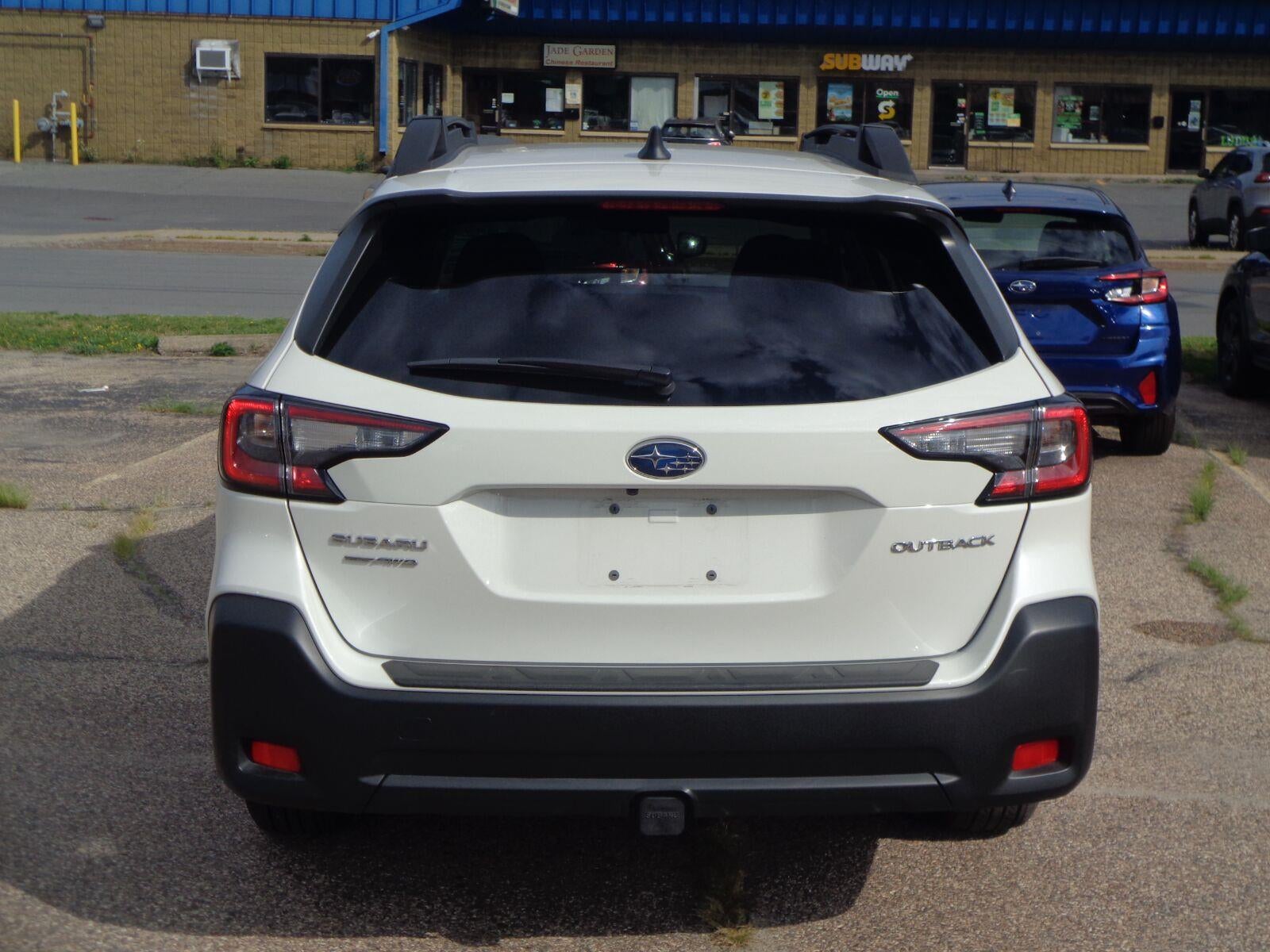 2025 Subaru Outback Premium