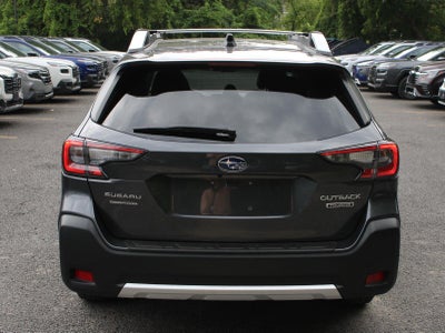2025 Subaru Outback Touring