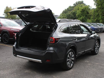 2025 Subaru Outback Touring