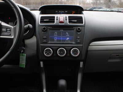 2016 Subaru Forester 2.5i