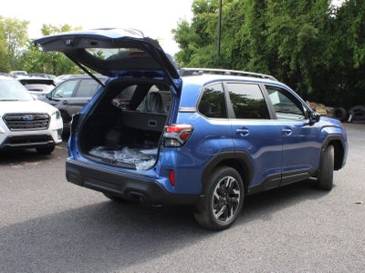 2025 Subaru Forester Premium Hybrid