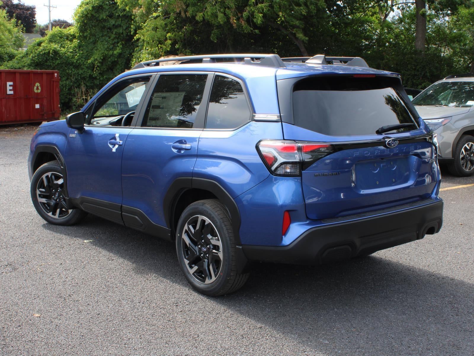 2025 Subaru Forester Premium Hybrid