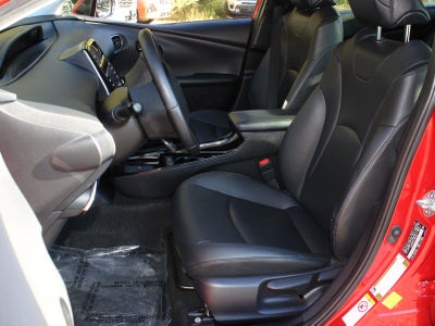 2020 Toyota Prius XLE
