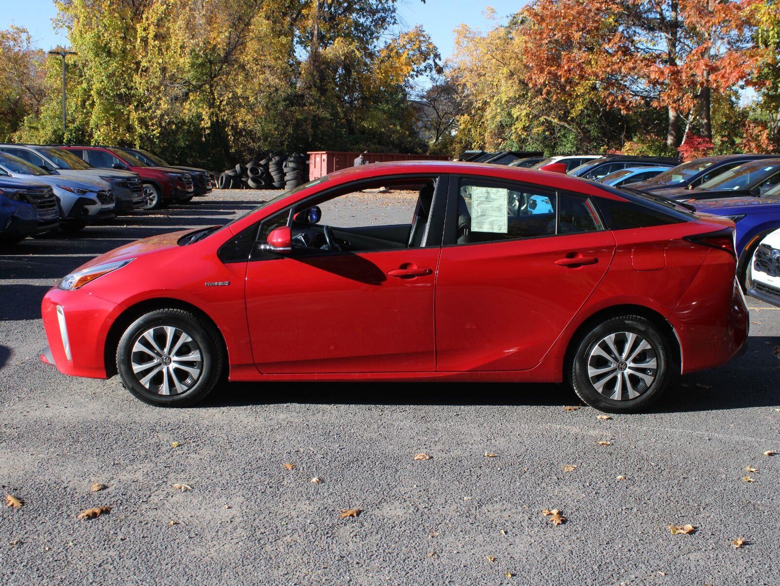 2020 Toyota Prius XLE