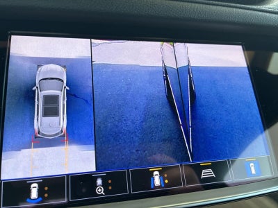 2022 Cadillac XT5 AWD Premium Luxury