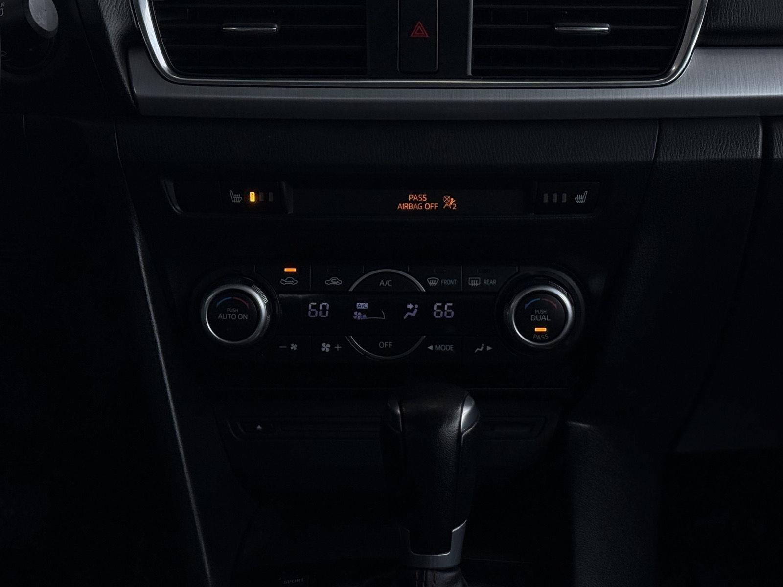 2015 Mazda Mazda3 s Grand Touring