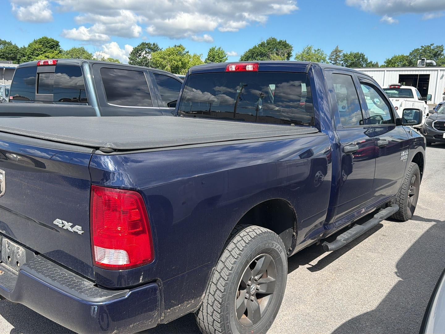 2019 RAM 1500 Classic Express Quad Cab 4x4 6'4" Box
