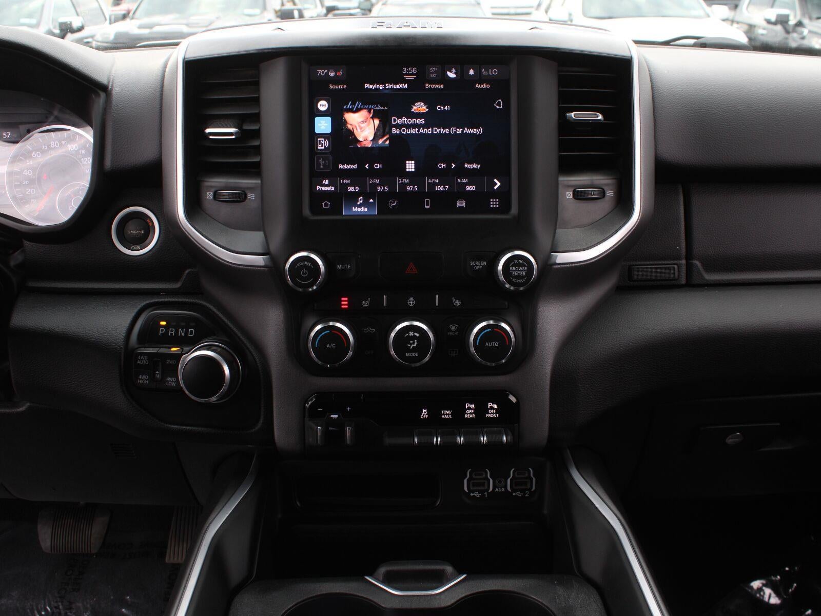 2022 RAM 1500 Big Horn Quad Cab 4x4 6'4" Box