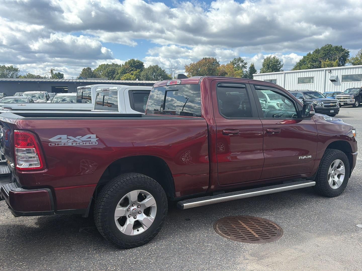 2020 RAM 1500 Big Horn Quad Cab 4x4 6'4" Box
