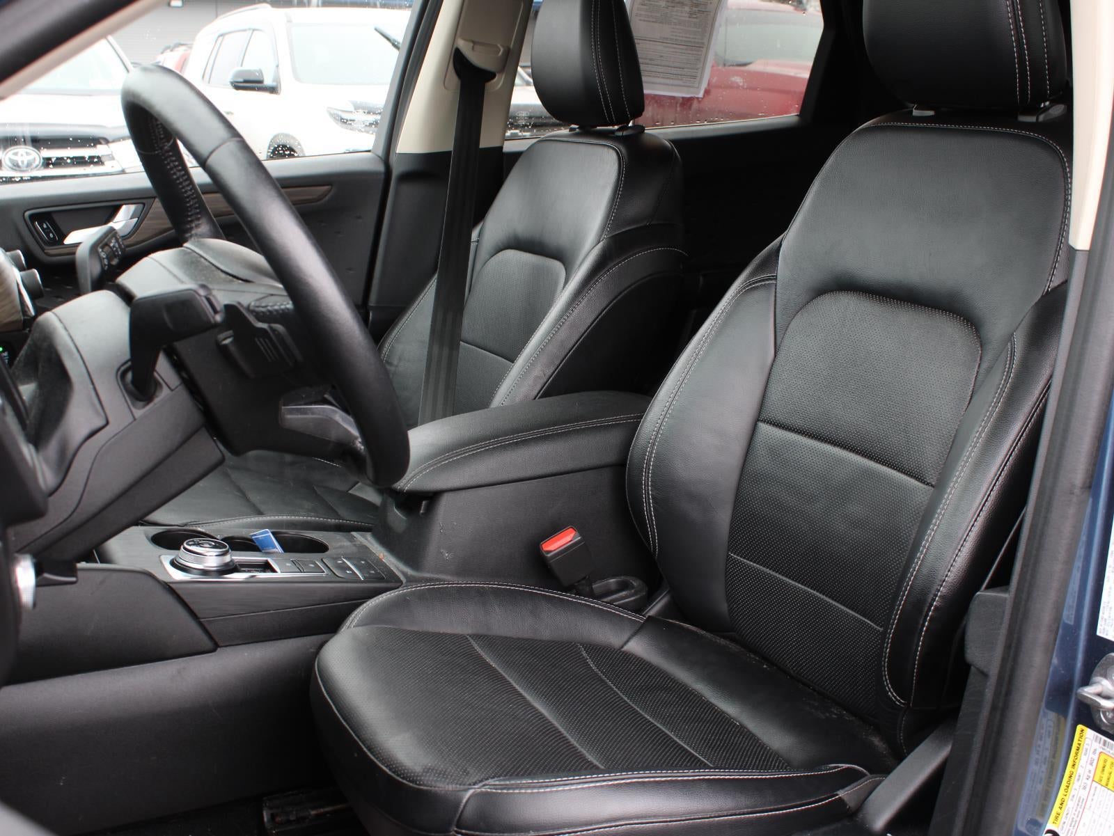 2020 Ford Escape Titanium