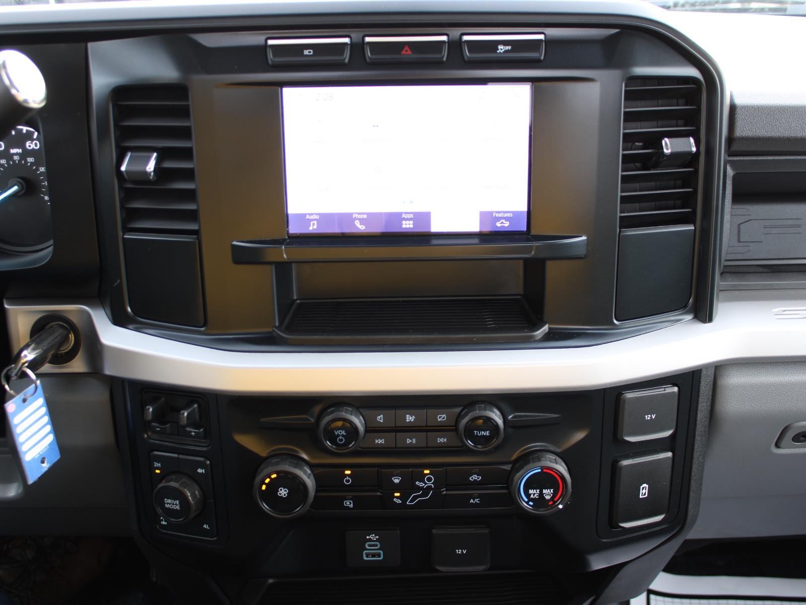 2024 Ford Super Duty F-350 SRW XL