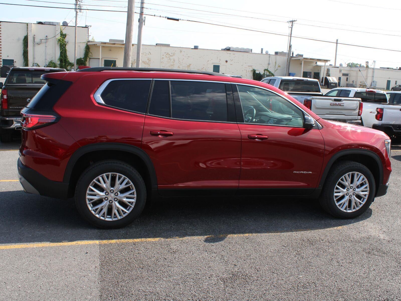 2025 GMC Acadia Elevation