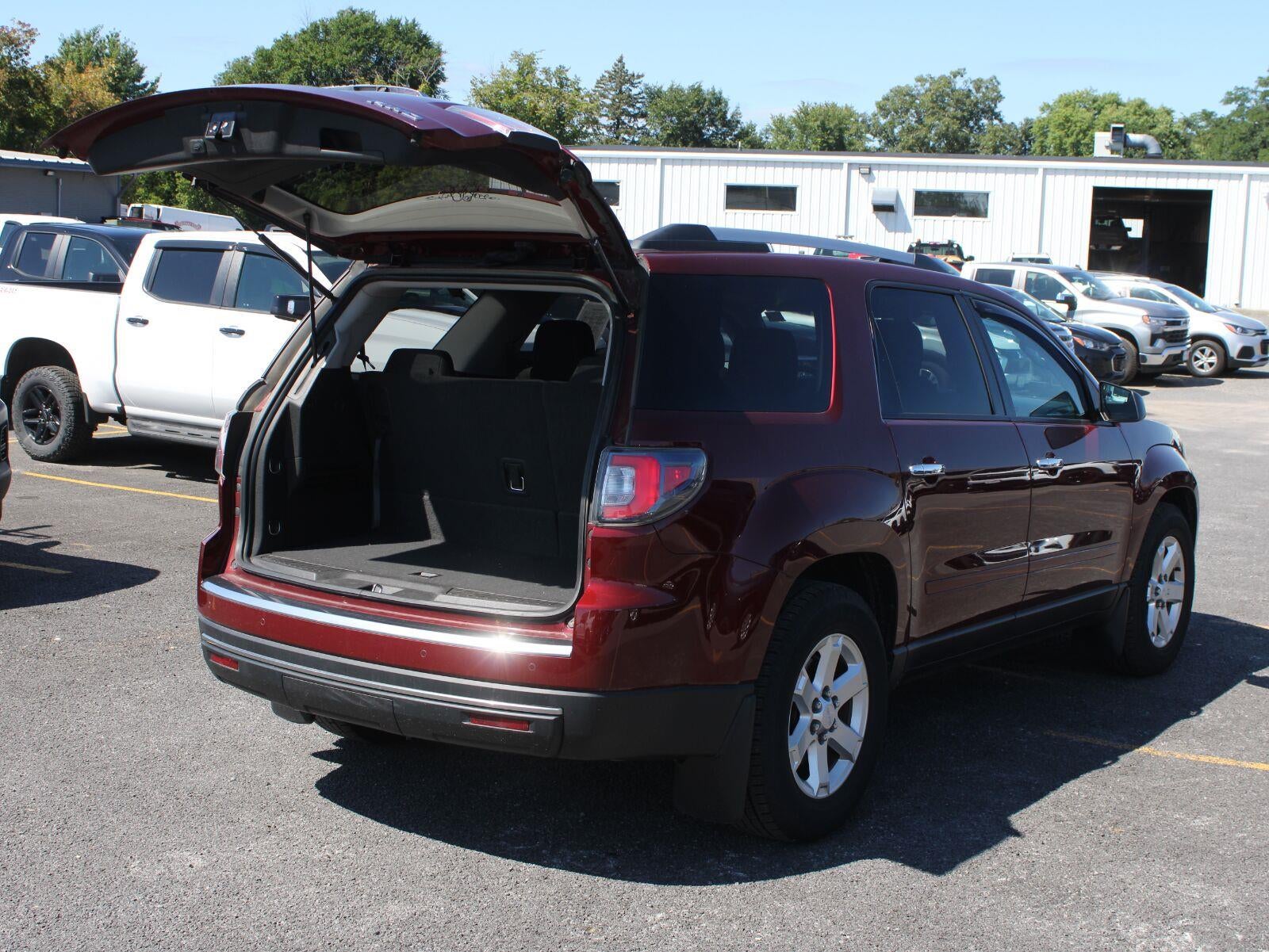 2016 GMC Acadia SLE