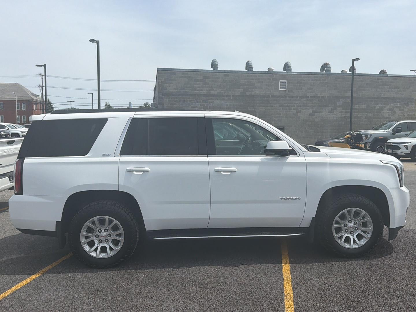 2020 GMC Yukon SLT