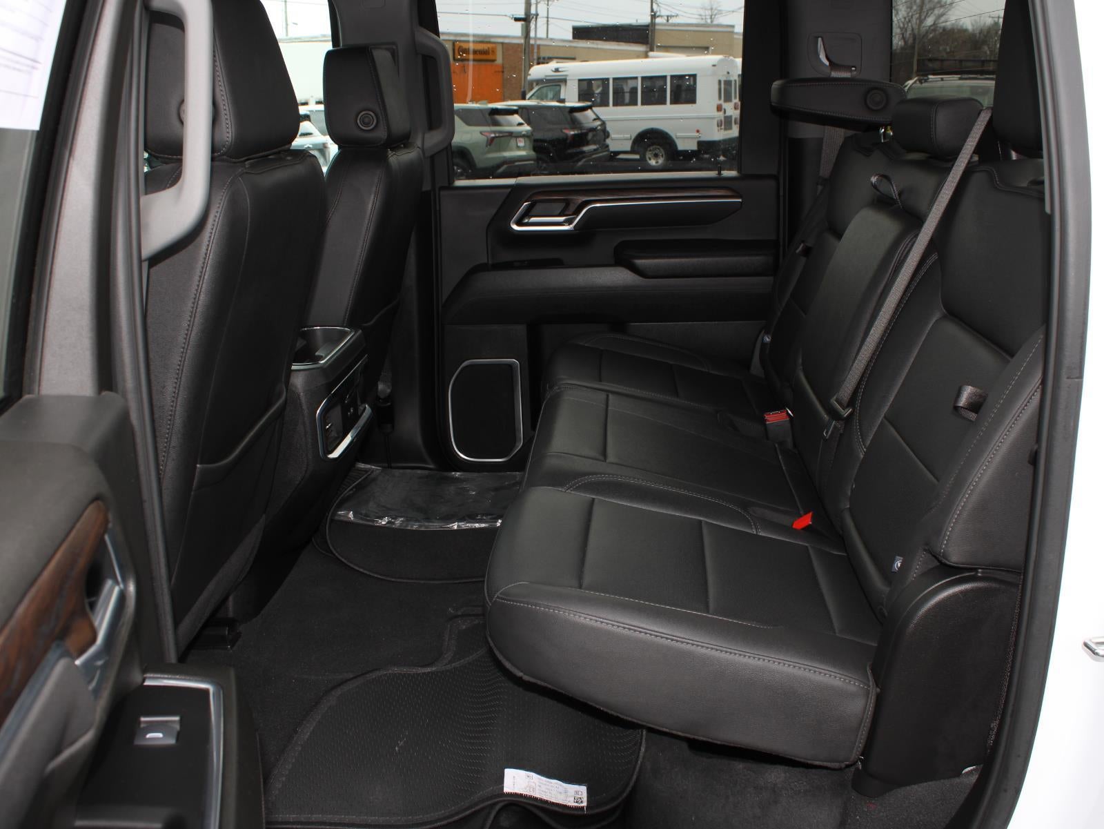 2025 GMC Sierra 2500 HD SLT