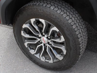 2024 GMC Canyon Denali