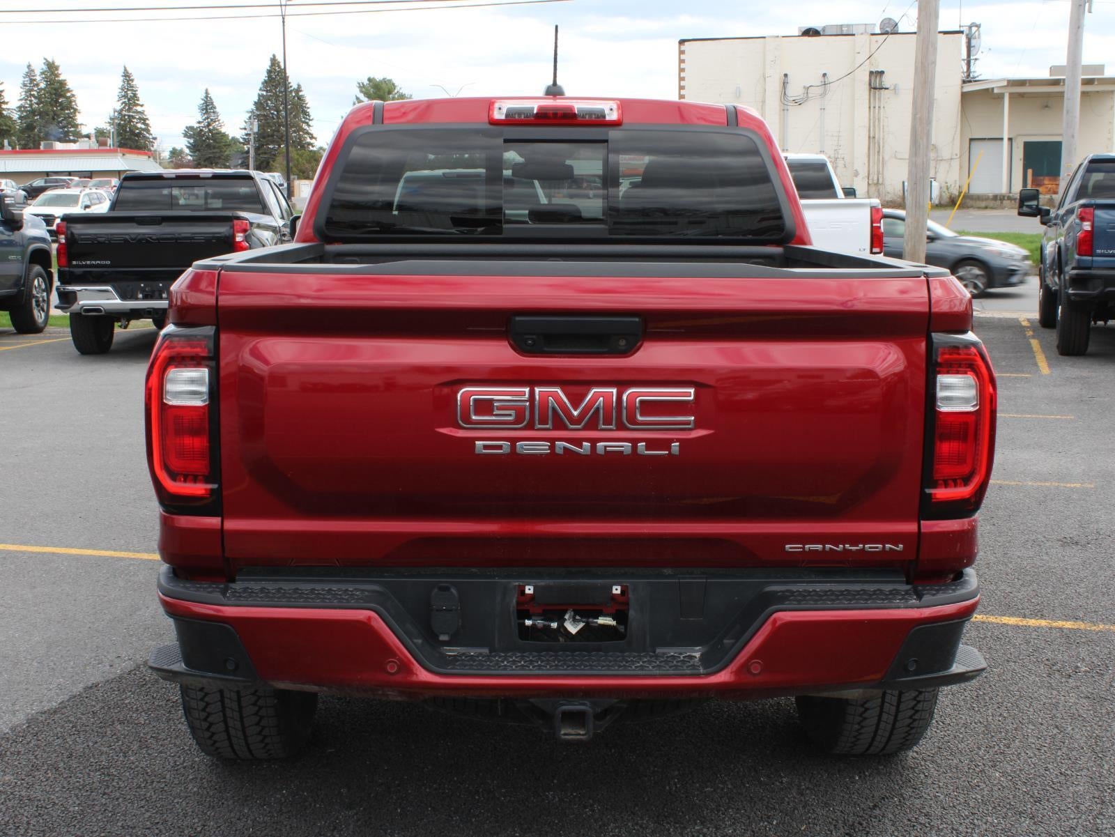 2024 GMC Canyon Denali