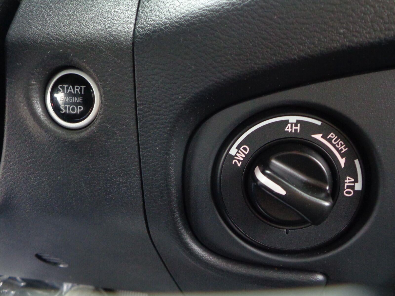 2023 Nissan Frontier Crew Cab SV 4x4