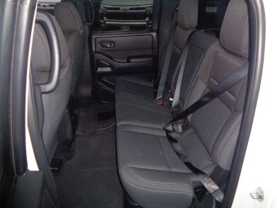 2023 Nissan Frontier Crew Cab SV 4x4
