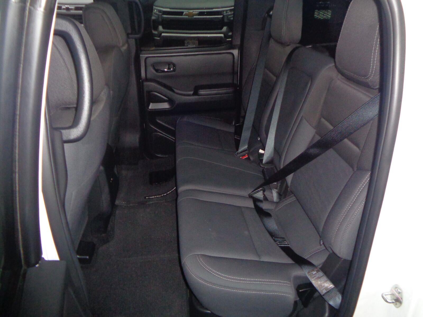 2023 Nissan Frontier Crew Cab SV 4x4