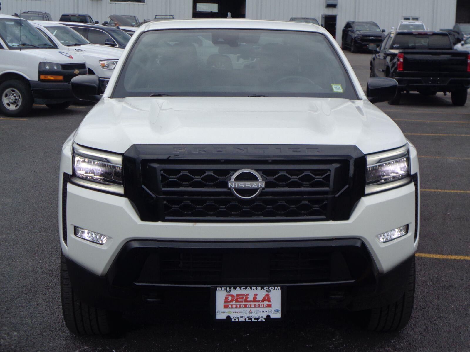 2023 Nissan Frontier Crew Cab SV 4x4