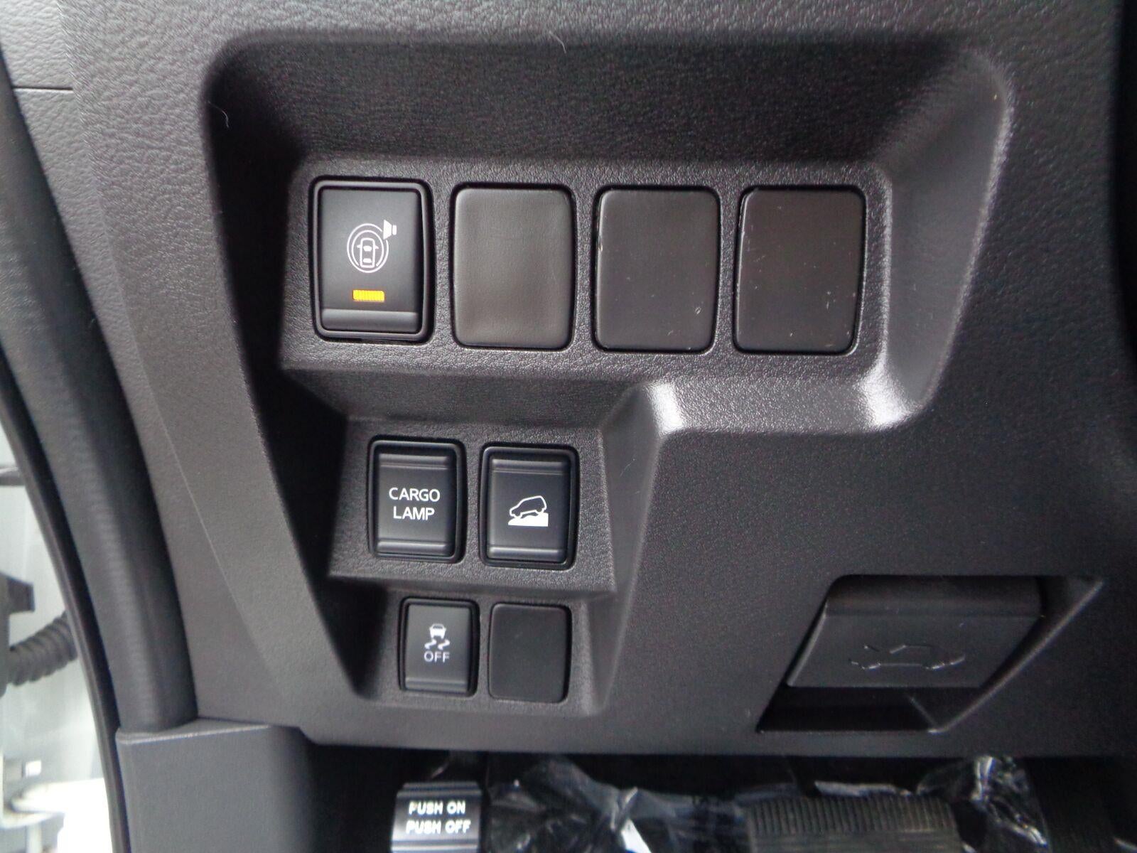 2023 Nissan Frontier Crew Cab SV 4x4