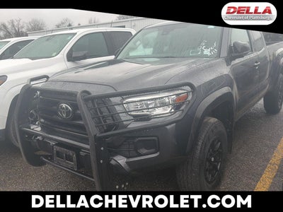 2022 Toyota Tacoma 4WD SR