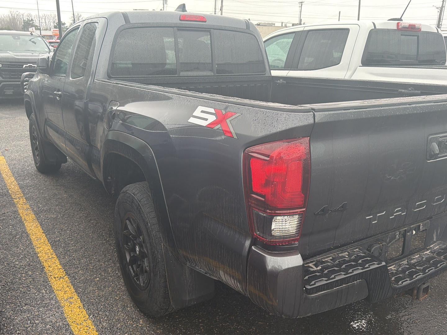 2022 Toyota Tacoma 4WD SR