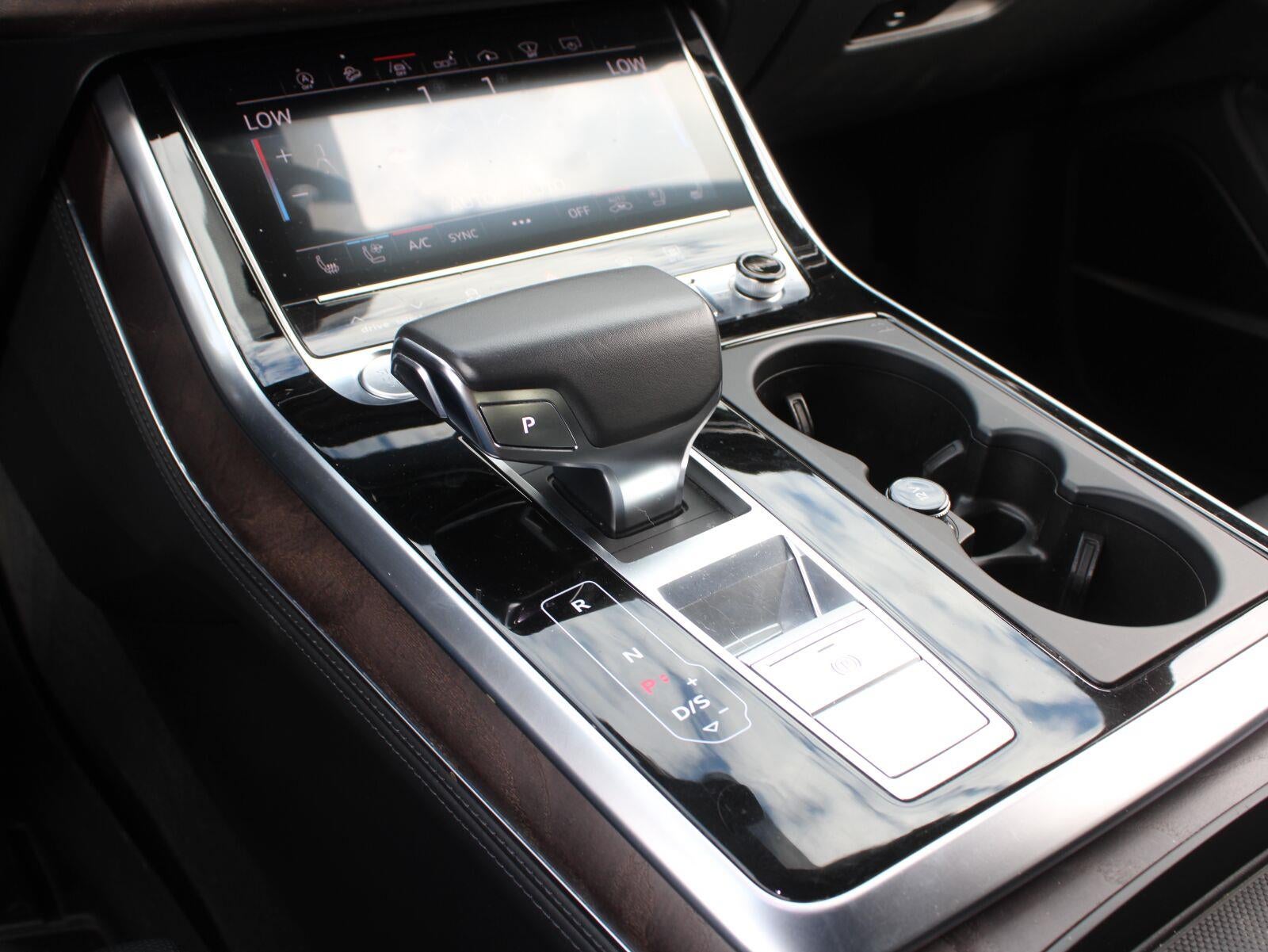 2019 Audi Q8 Prestige