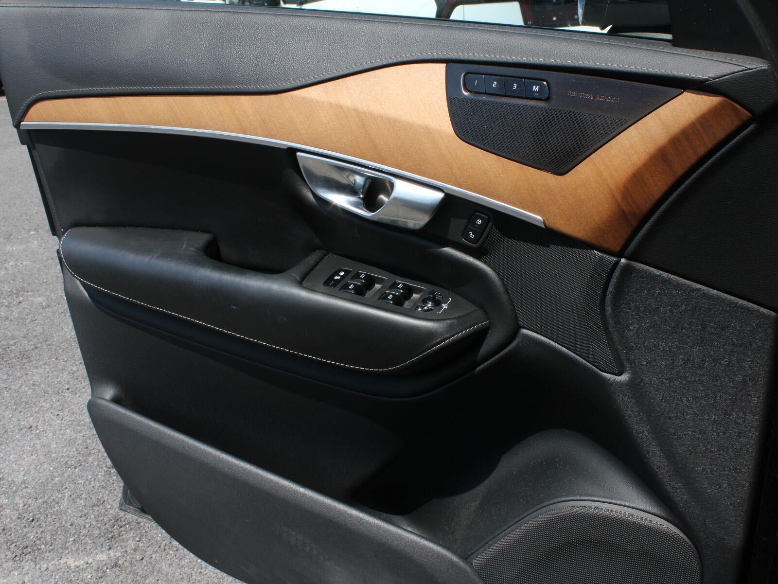 2020 Volvo XC90 T6 Inscription 6 Passenger